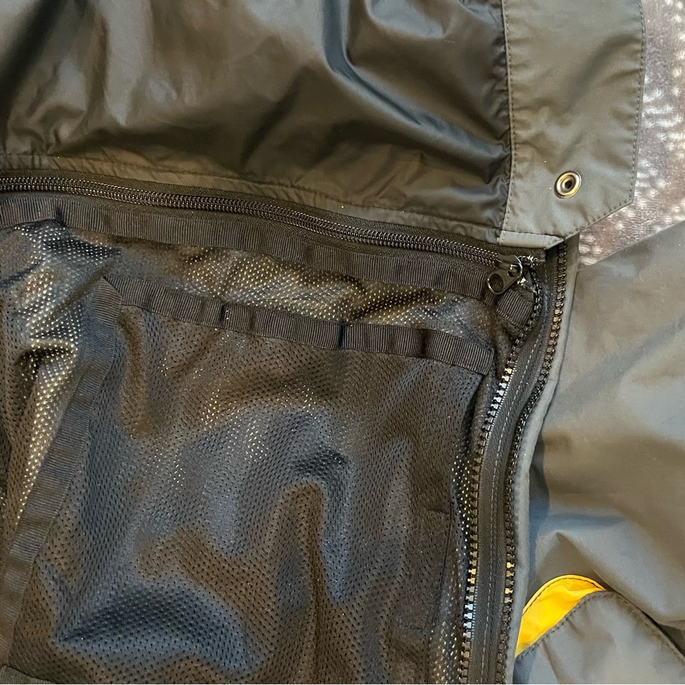 Men’s Predator Wear Vintage Snowboard/Ski Jacket Size M. EUC - Picture 6 of 9